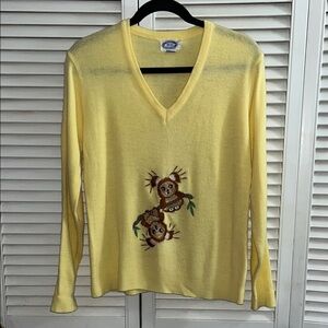 Vintage Yellow V-Neck Sweater novelty print Design